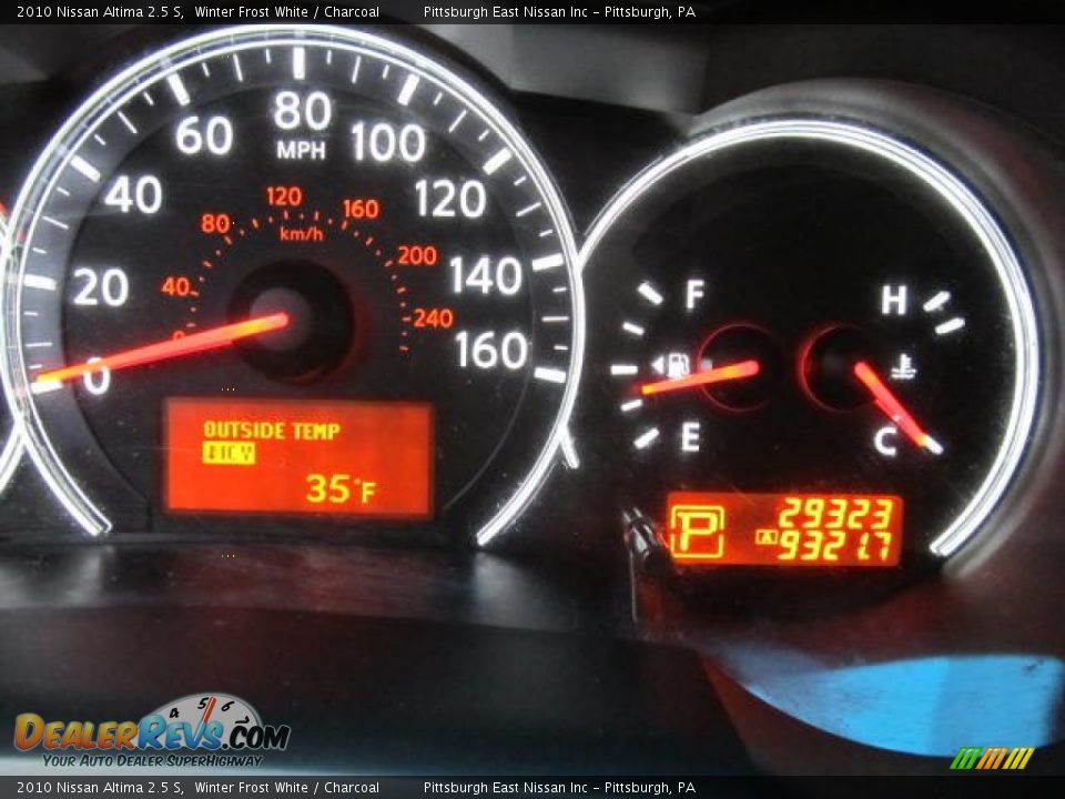 2010 Nissan Altima 2.5 S Winter Frost White / Charcoal Photo #15