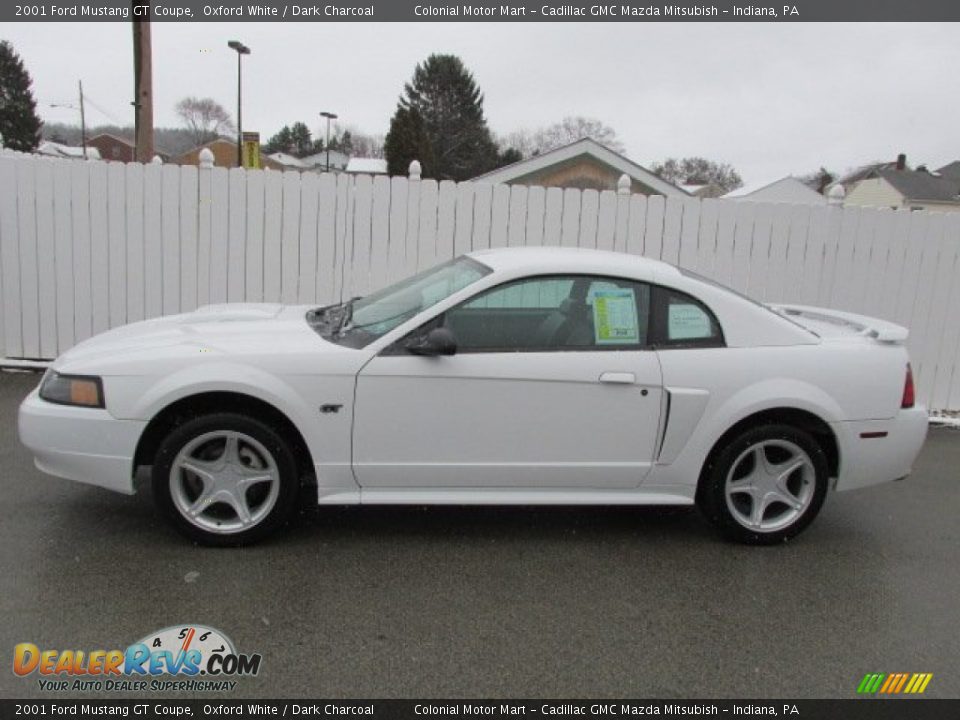 Oxford White 2001 Ford Mustang GT Coupe Photo #2