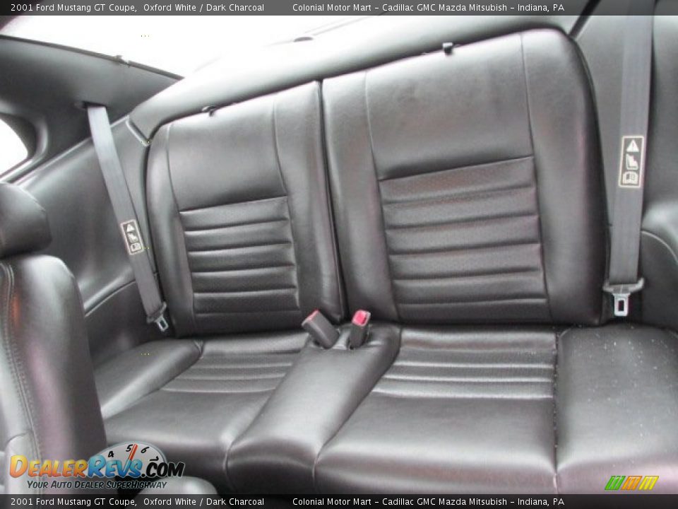 Rear Seat of 2001 Ford Mustang GT Coupe Photo #12