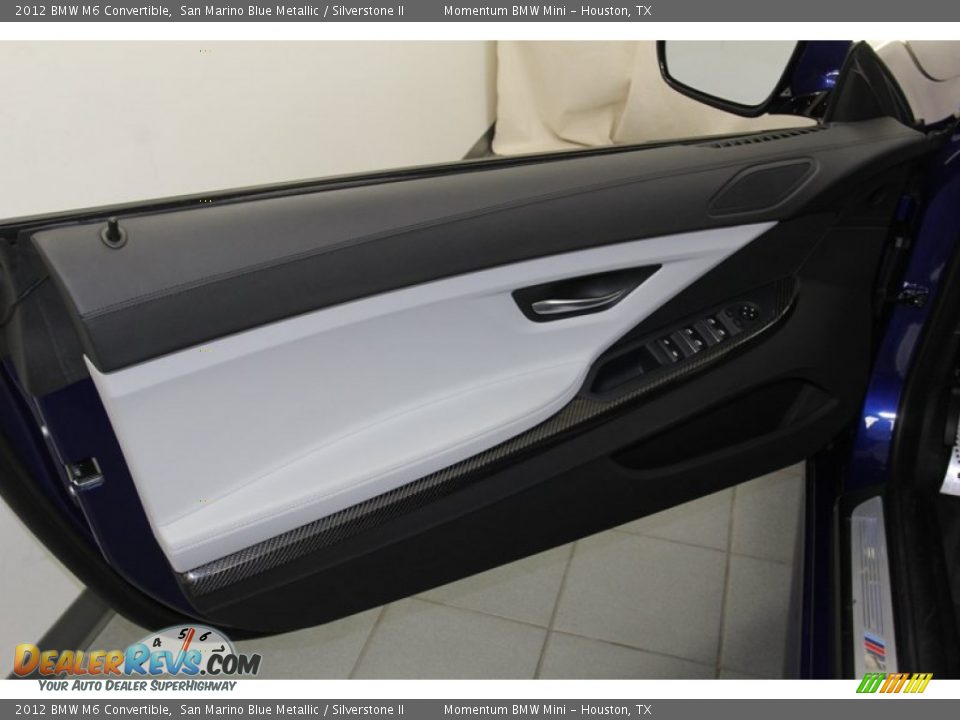 Door Panel of 2012 BMW M6 Convertible Photo #15