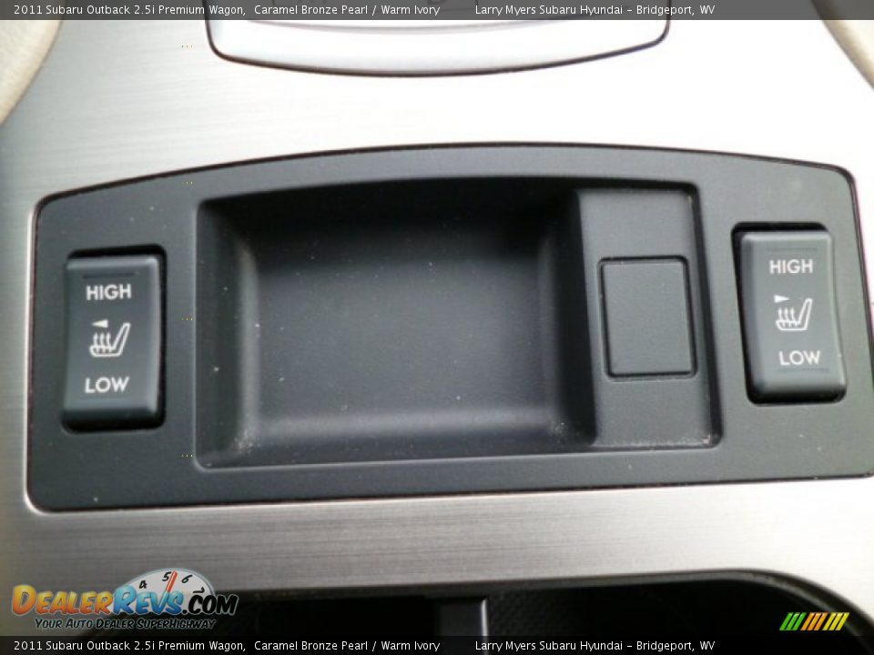 2011 Subaru Outback 2.5i Premium Wagon Caramel Bronze Pearl / Warm Ivory Photo #18