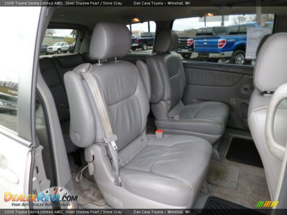 Rear Seat of 2006 Toyota Sienna Limited AWD Photo #8