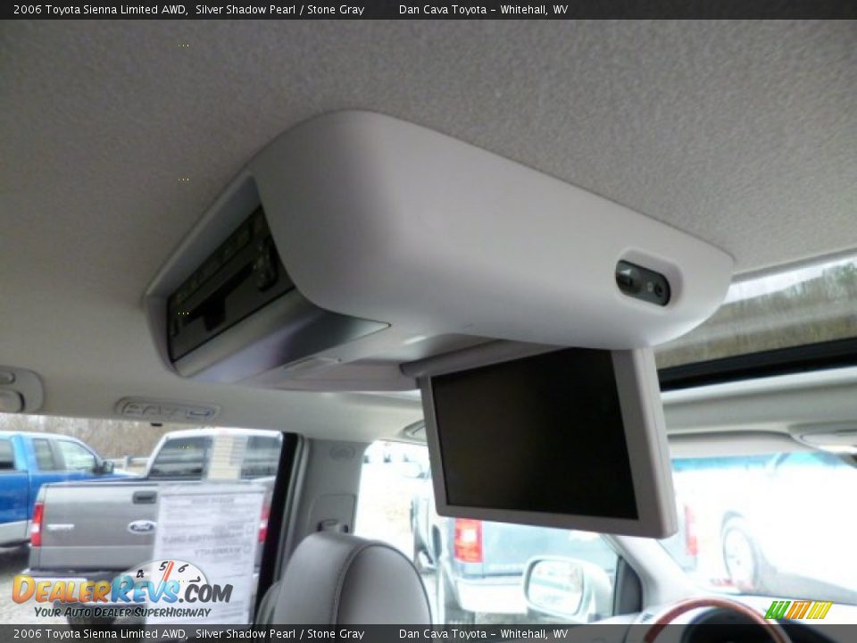 2006 Toyota Sienna Limited AWD Silver Shadow Pearl / Stone Gray Photo #9