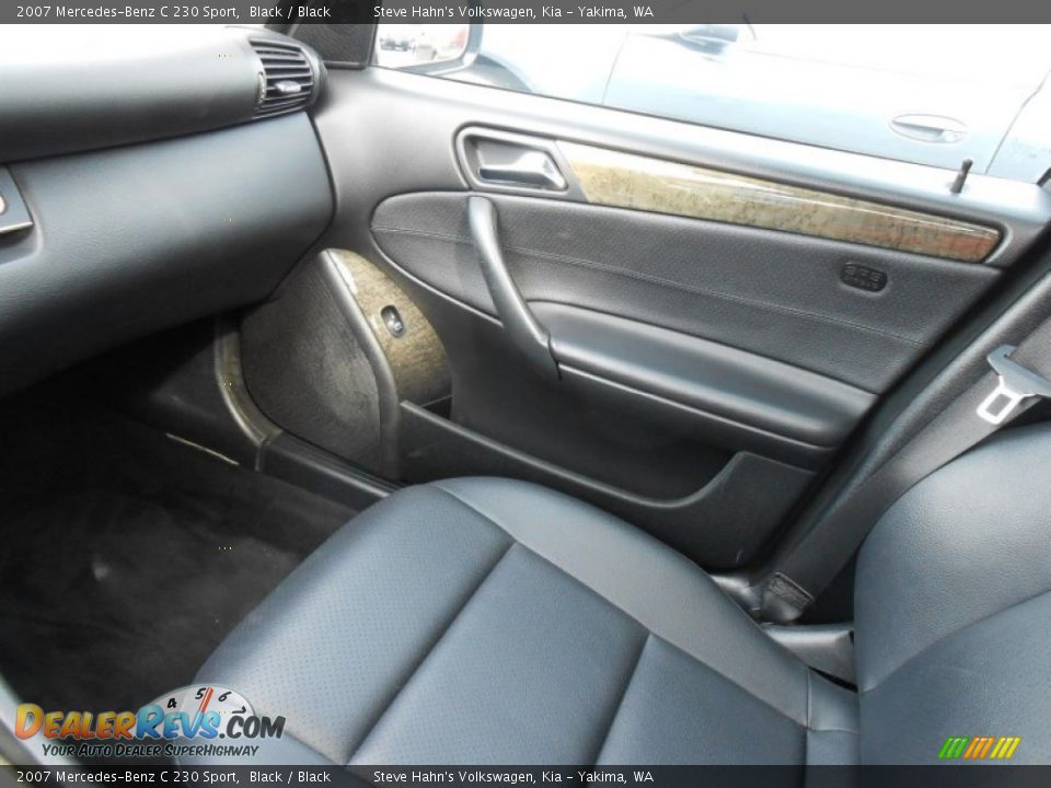 2007 Mercedes-Benz C 230 Sport Black / Black Photo #25