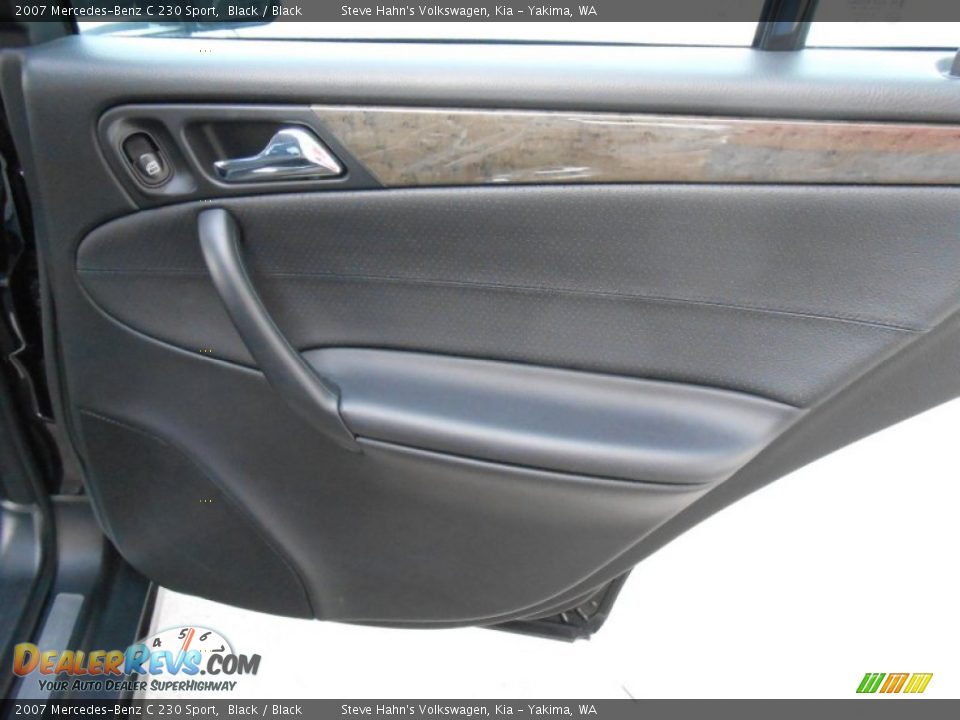 2007 Mercedes-Benz C 230 Sport Black / Black Photo #34