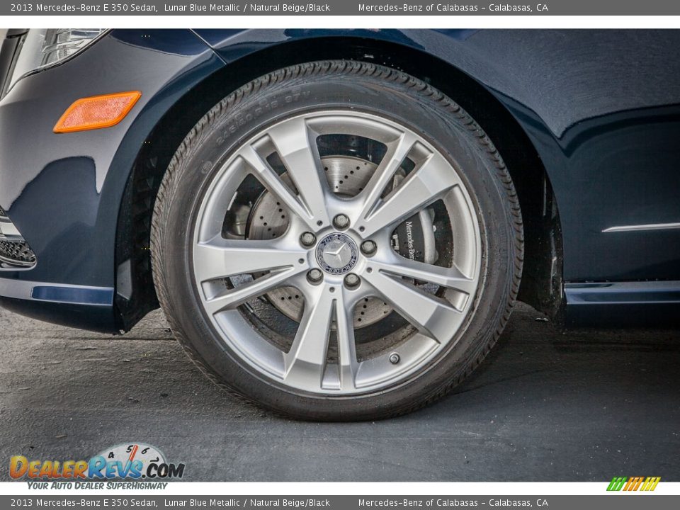 2013 Mercedes-Benz E 350 Sedan Lunar Blue Metallic / Natural Beige/Black Photo #9