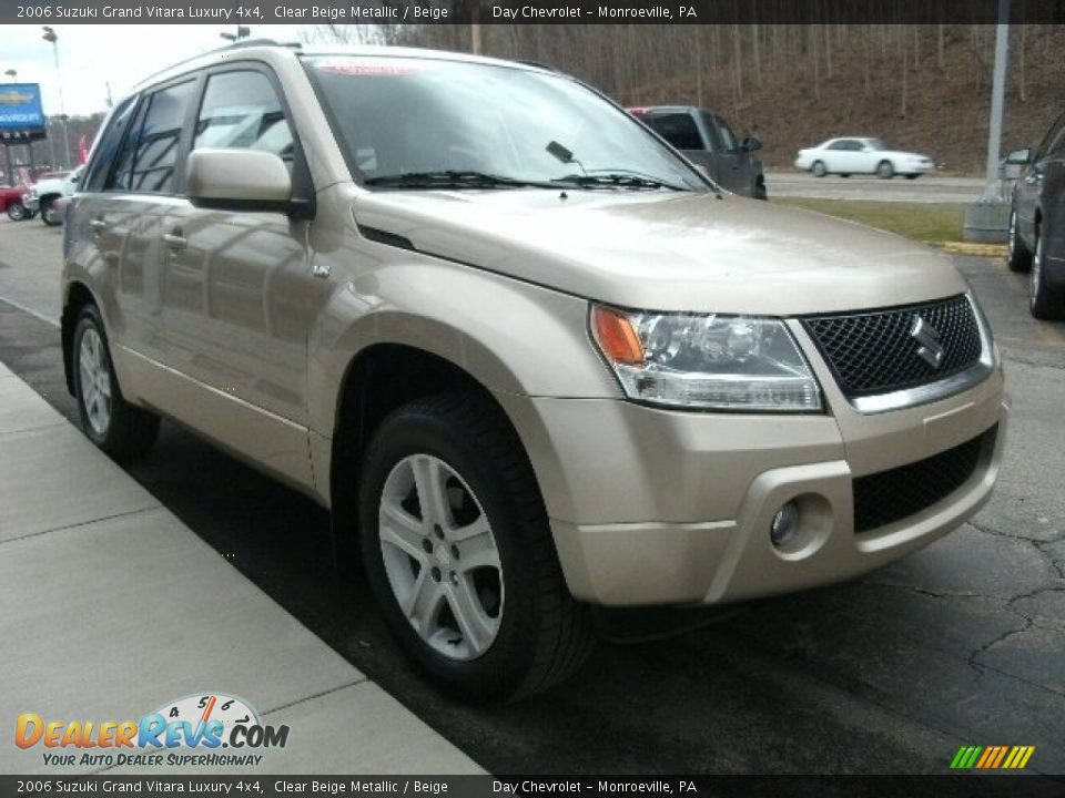 2006 Suzuki Grand Vitara Luxury 4x4 Clear Beige Metallic / Beige Photo #3