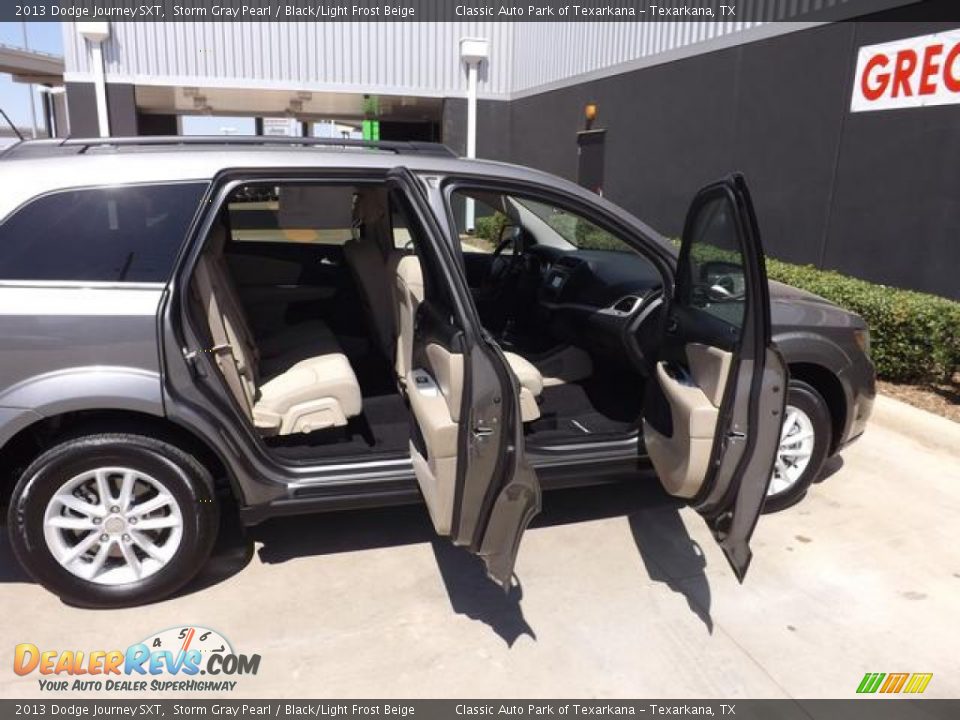 2013 Dodge Journey SXT Storm Gray Pearl / Black/Light Frost Beige Photo #8