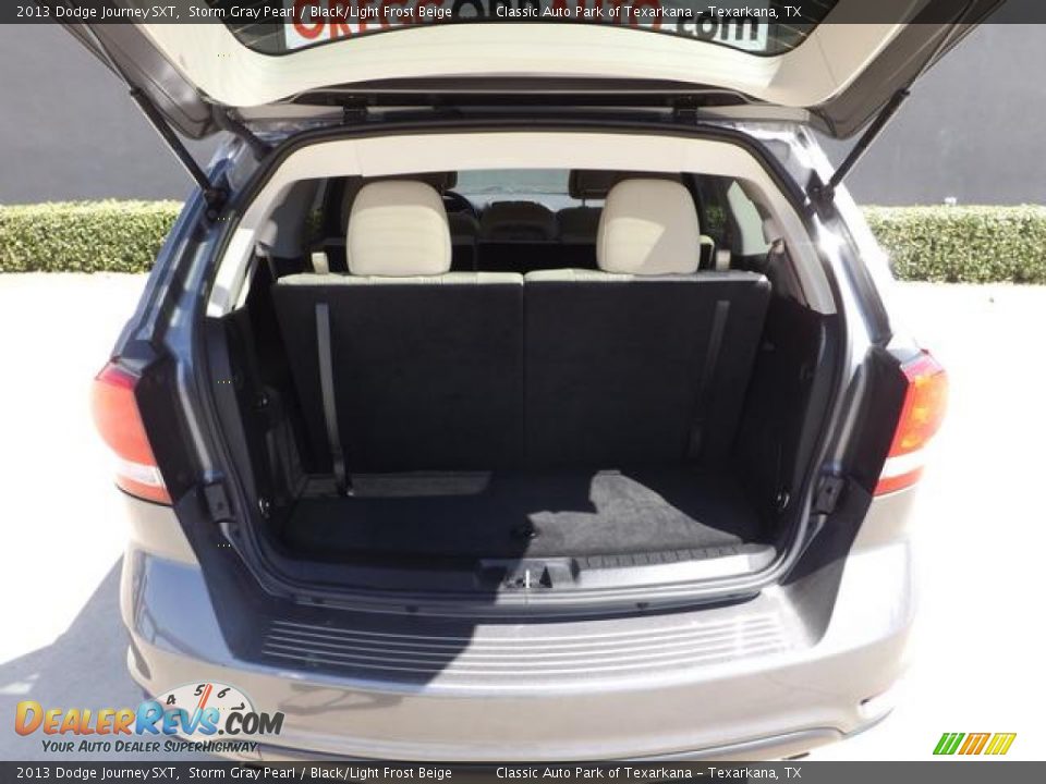 2013 Dodge Journey SXT Storm Gray Pearl / Black/Light Frost Beige Photo #10
