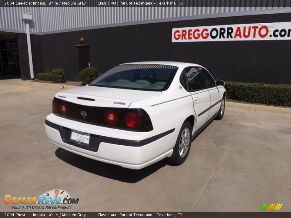 2004 Chevrolet Impala White / Medium Gray Photo #7