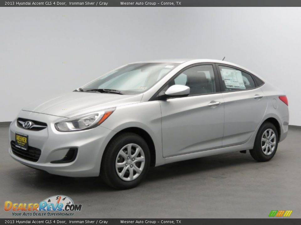 2013 Hyundai Accent GLS 4 Door Ironman Silver / Gray Photo #1