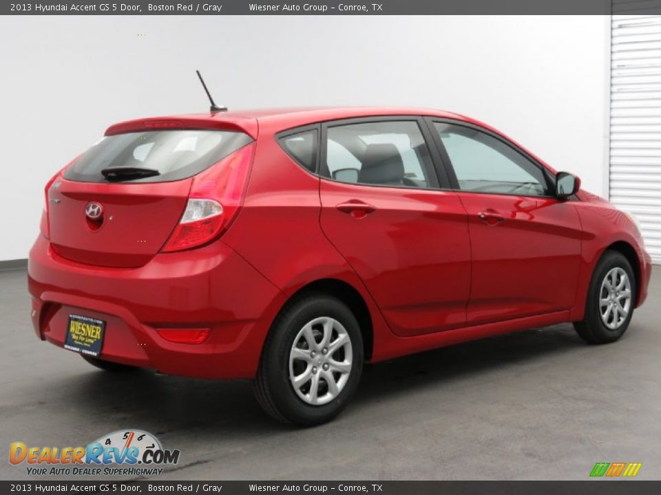 2013 Hyundai Accent GS 5 Door Boston Red / Gray Photo #2