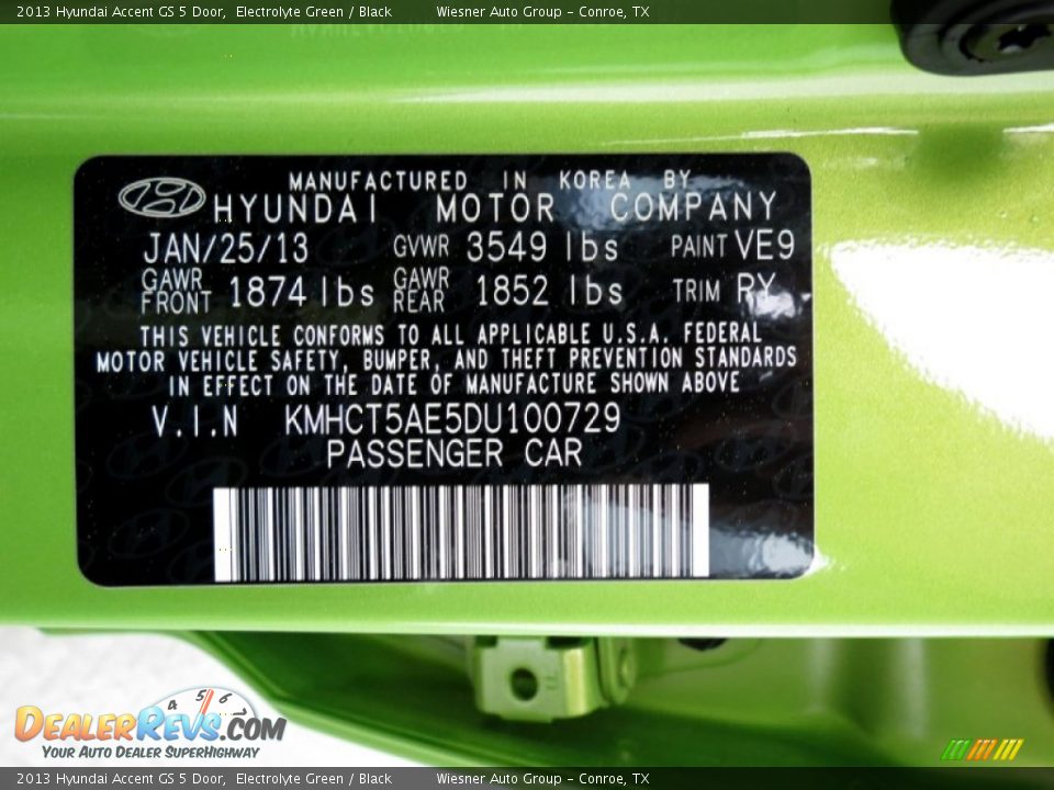 2013 Hyundai Accent GS 5 Door Electrolyte Green / Black Photo #6