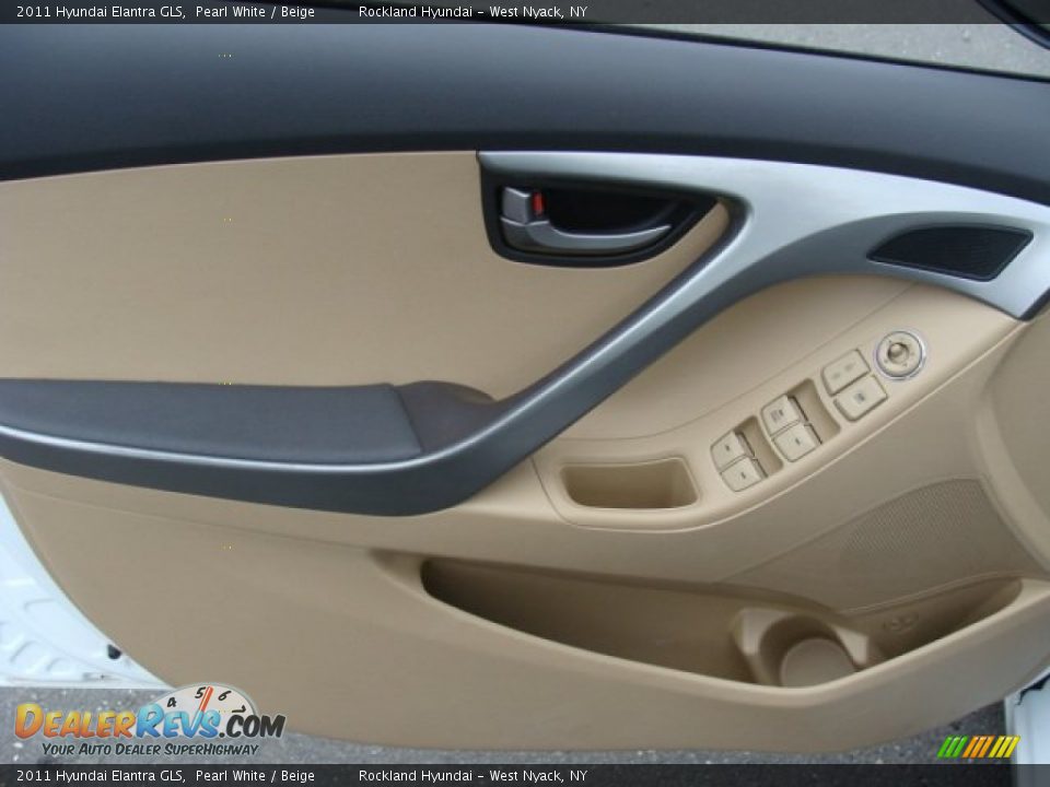 2011 Hyundai Elantra GLS Pearl White / Beige Photo #7