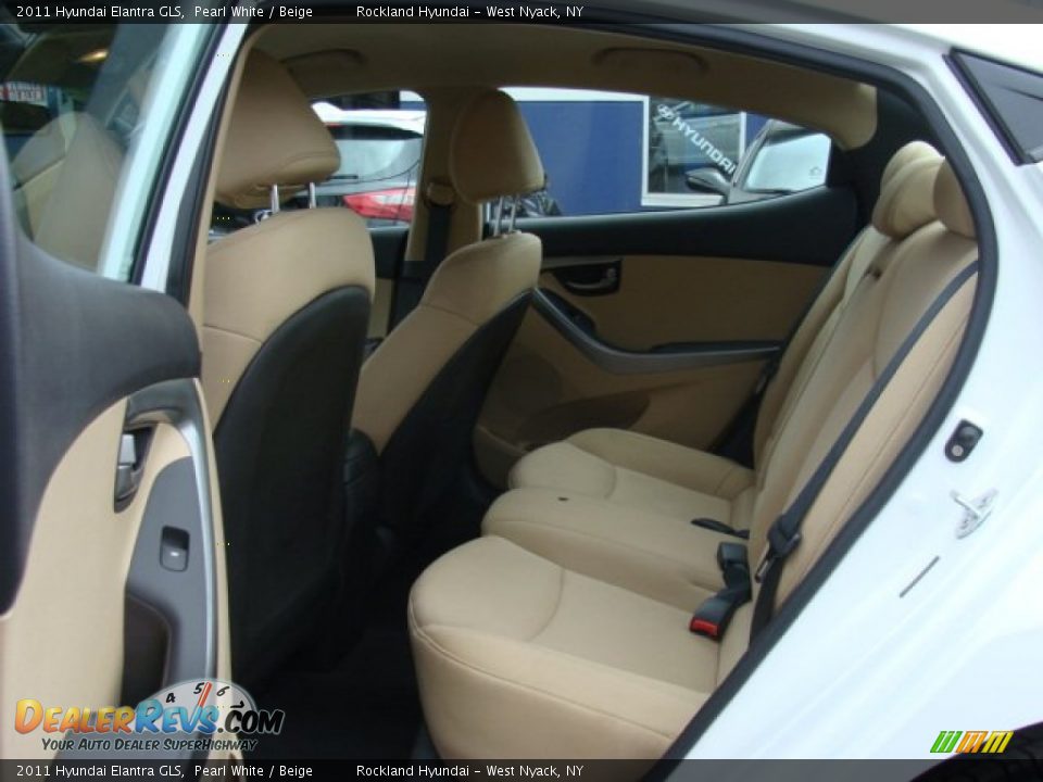 2011 Hyundai Elantra GLS Pearl White / Beige Photo #17