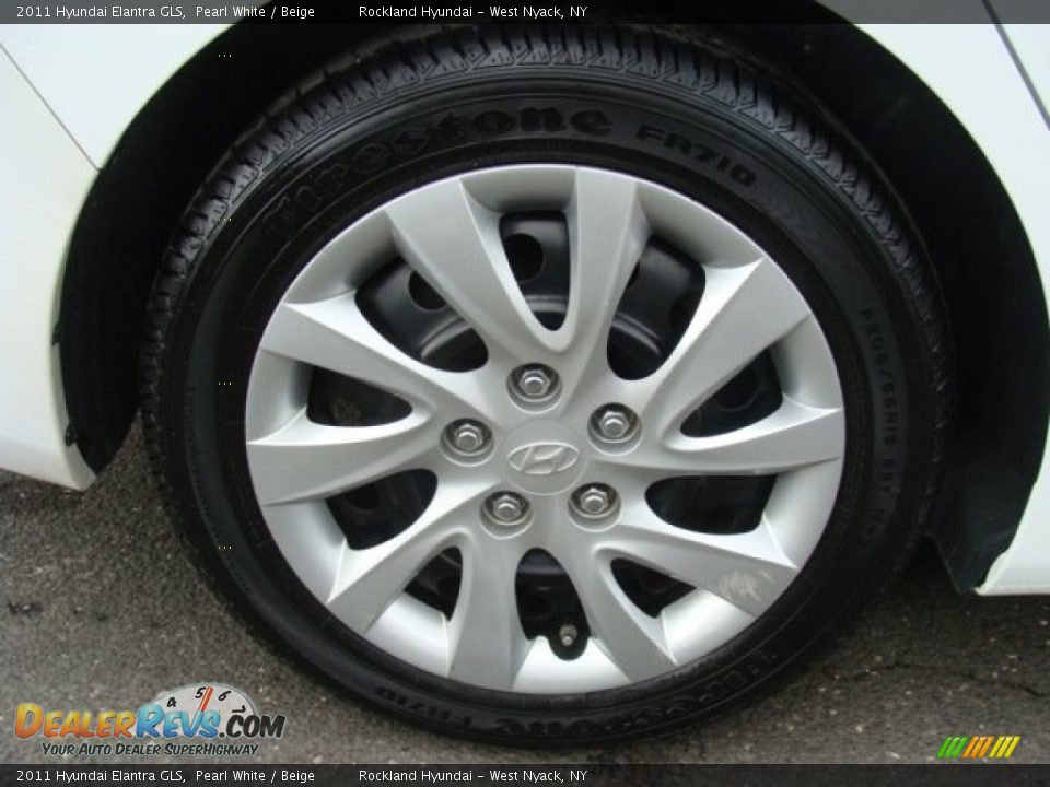 2011 Hyundai Elantra GLS Pearl White / Beige Photo #24