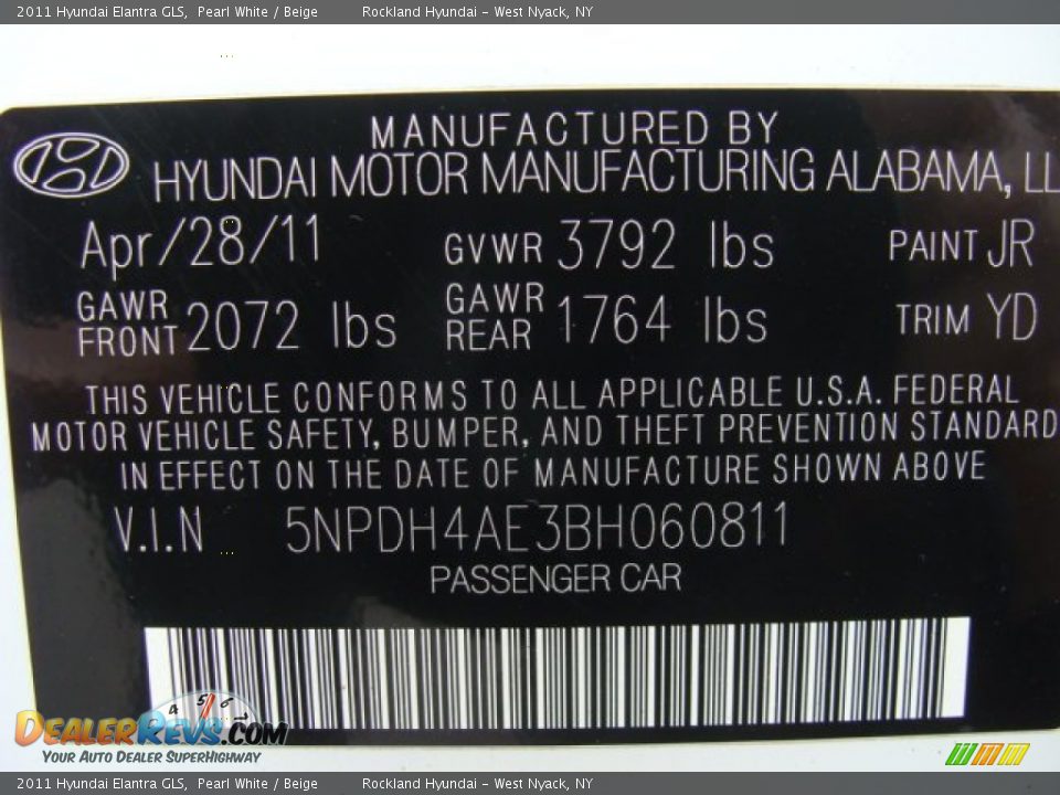 2011 Hyundai Elantra GLS Pearl White / Beige Photo #28