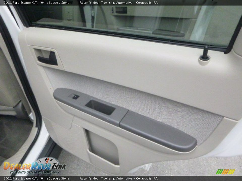 2011 Ford Escape XLT White Suede / Stone Photo #14
