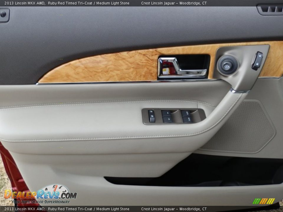 2013 Lincoln MKX AWD Ruby Red Tinted Tri-Coat / Medium Light Stone Photo #10