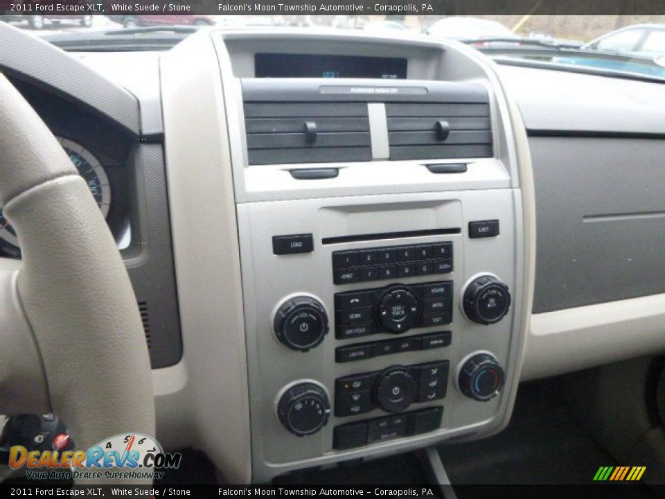 2011 Ford Escape XLT White Suede / Stone Photo #23