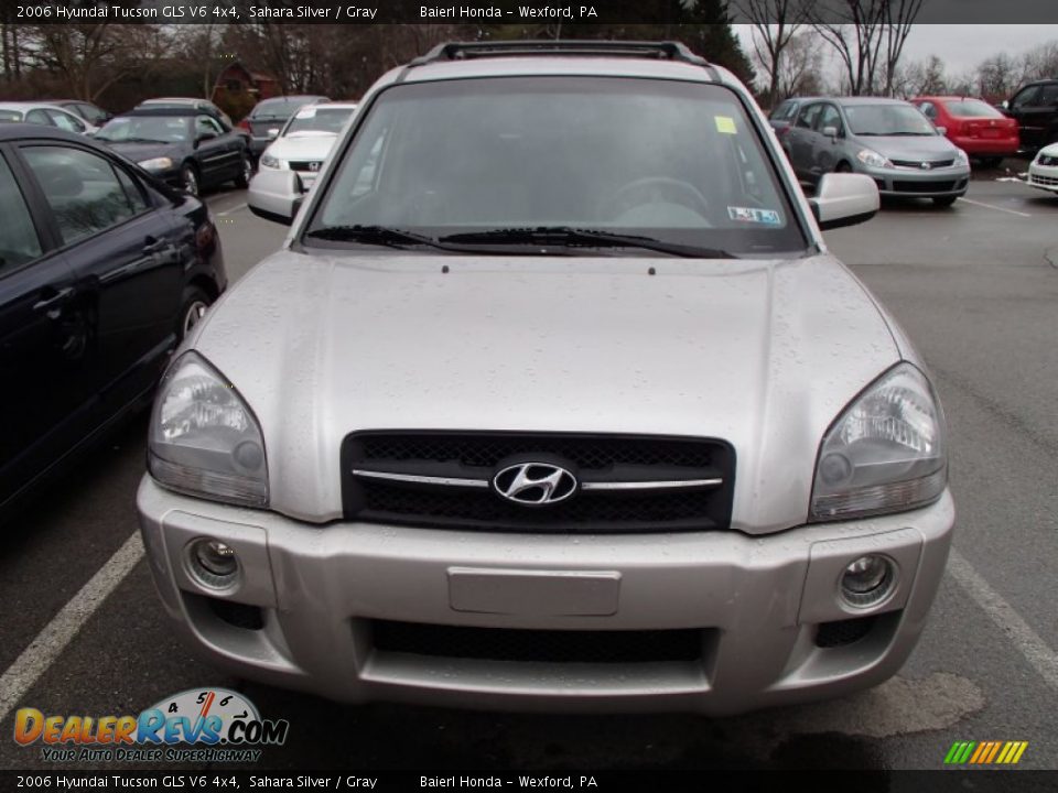 2006 Hyundai Tucson GLS V6 4x4 Sahara Silver / Gray Photo #2
