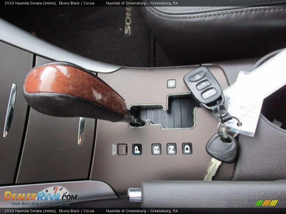 2010 Hyundai Sonata Limited Ebony Black / Cocoa Photo #18