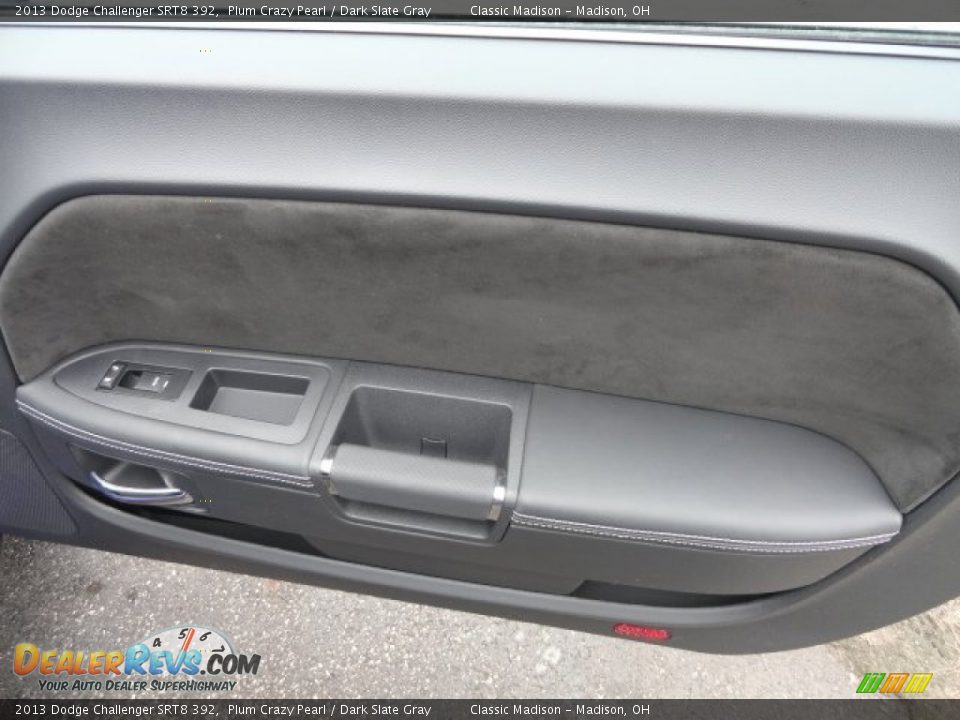 2013 Dodge Challenger SRT8 392 Plum Crazy Pearl / Dark Slate Gray Photo #17