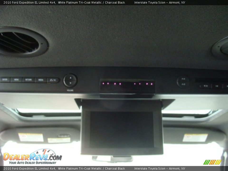 2010 Ford Expedition EL Limited 4x4 White Platinum Tri-Coat Metallic / Charcoal Black Photo #24