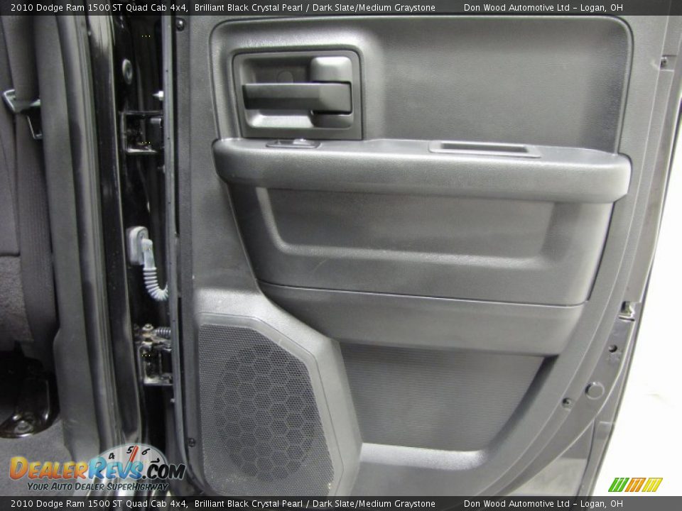 2010 Dodge Ram 1500 ST Quad Cab 4x4 Brilliant Black Crystal Pearl / Dark Slate/Medium Graystone Photo #13