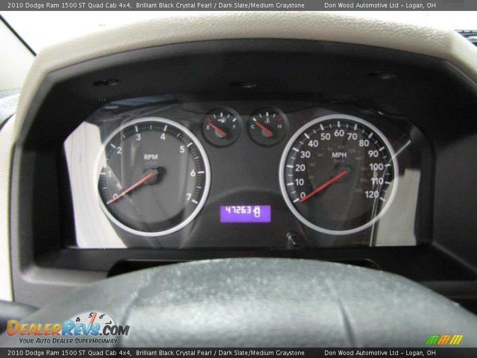 2010 Dodge Ram 1500 ST Quad Cab 4x4 Brilliant Black Crystal Pearl / Dark Slate/Medium Graystone Photo #17