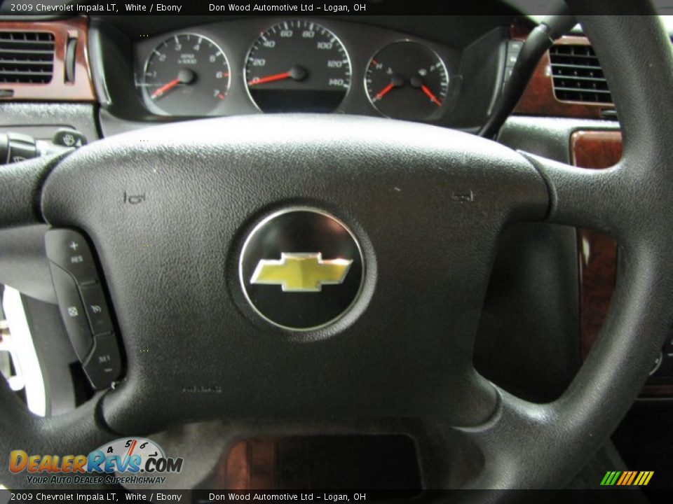 2009 Chevrolet Impala LT White / Ebony Photo #14