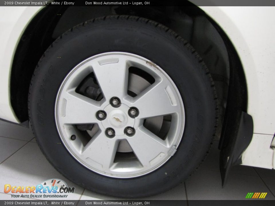 2009 Chevrolet Impala LT White / Ebony Photo #21