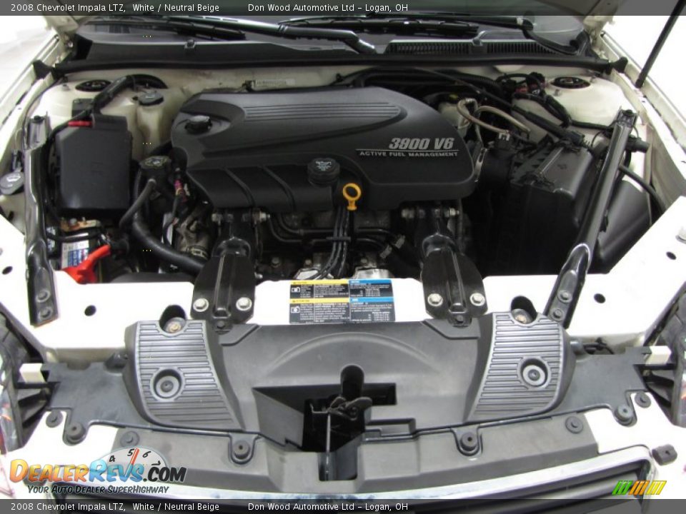 2008 Chevrolet Impala LTZ White / Neutral Beige Photo #4