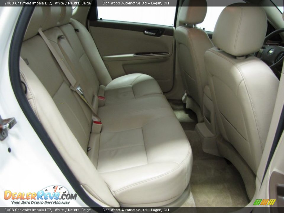 2008 Chevrolet Impala LTZ White / Neutral Beige Photo #7