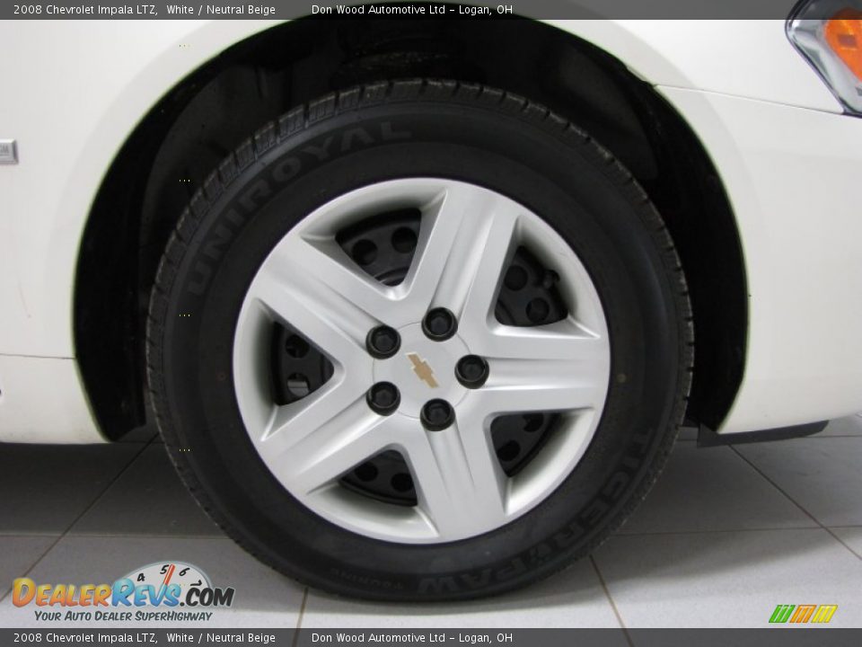 2008 Chevrolet Impala LTZ White / Neutral Beige Photo #24