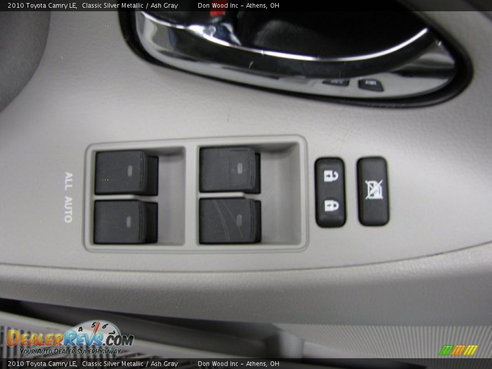 2010 Toyota Camry LE Classic Silver Metallic / Ash Gray Photo #11