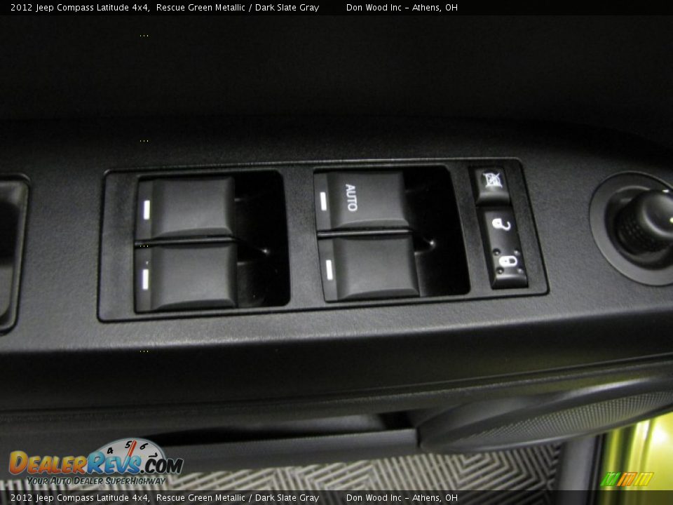 2012 Jeep Compass Latitude 4x4 Rescue Green Metallic / Dark Slate Gray Photo #11