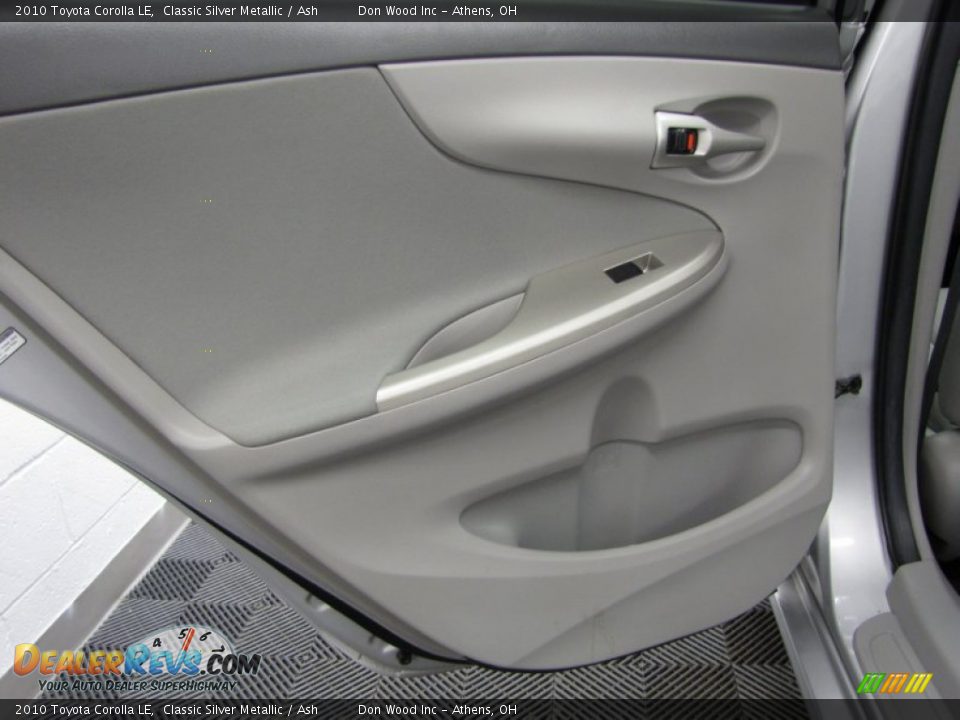 2010 Toyota Corolla LE Classic Silver Metallic / Ash Photo #17