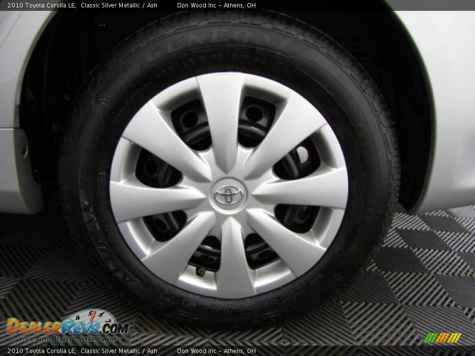 2010 Toyota Corolla LE Classic Silver Metallic / Ash Photo #23