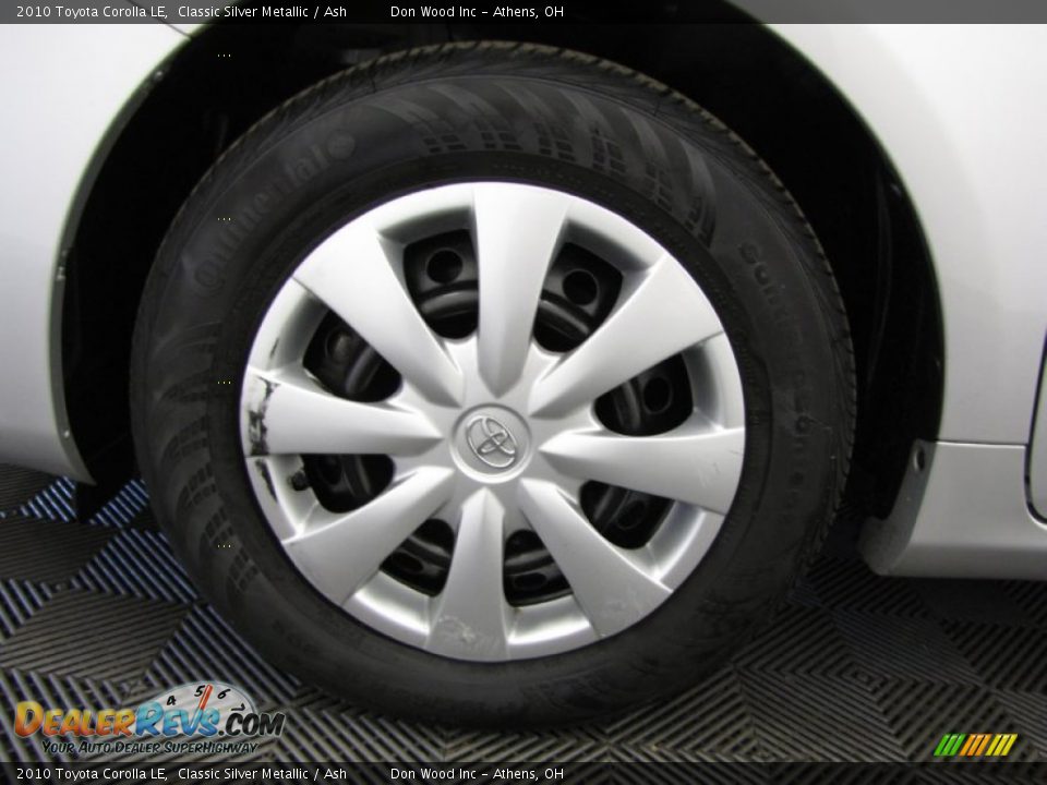 2010 Toyota Corolla LE Classic Silver Metallic / Ash Photo #24