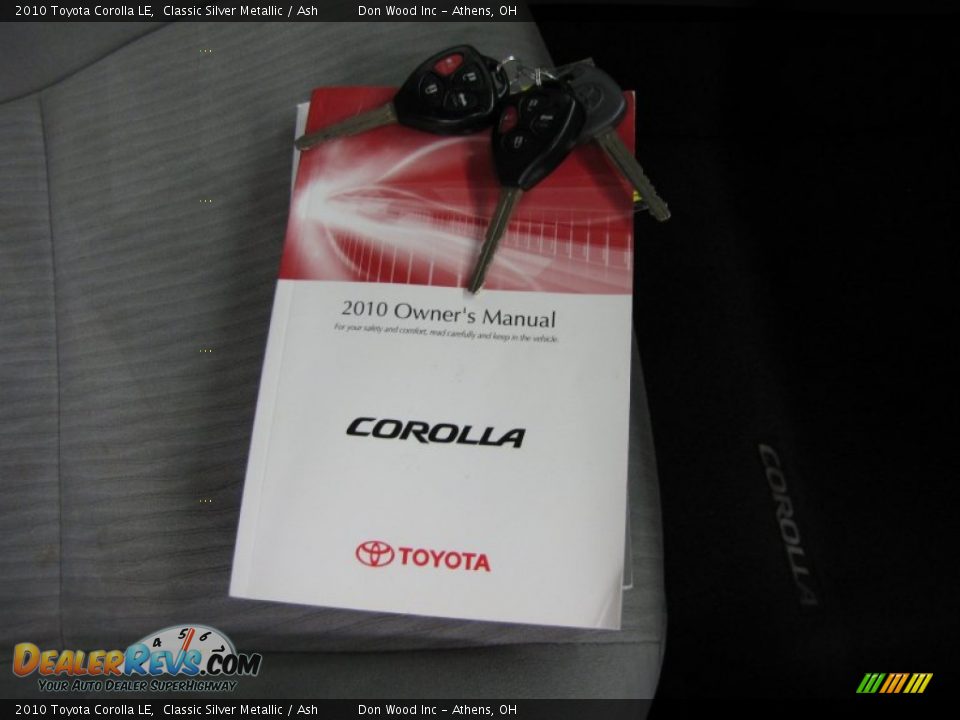 2010 Toyota Corolla LE Classic Silver Metallic / Ash Photo #26
