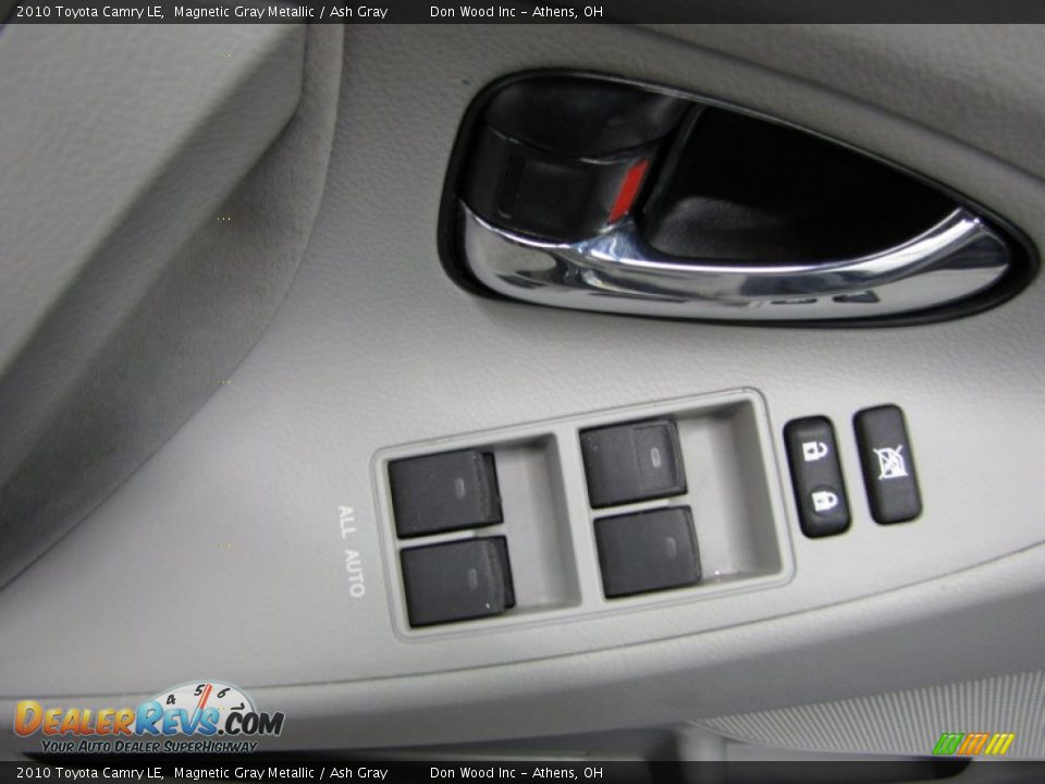 2010 Toyota Camry LE Magnetic Gray Metallic / Ash Gray Photo #11