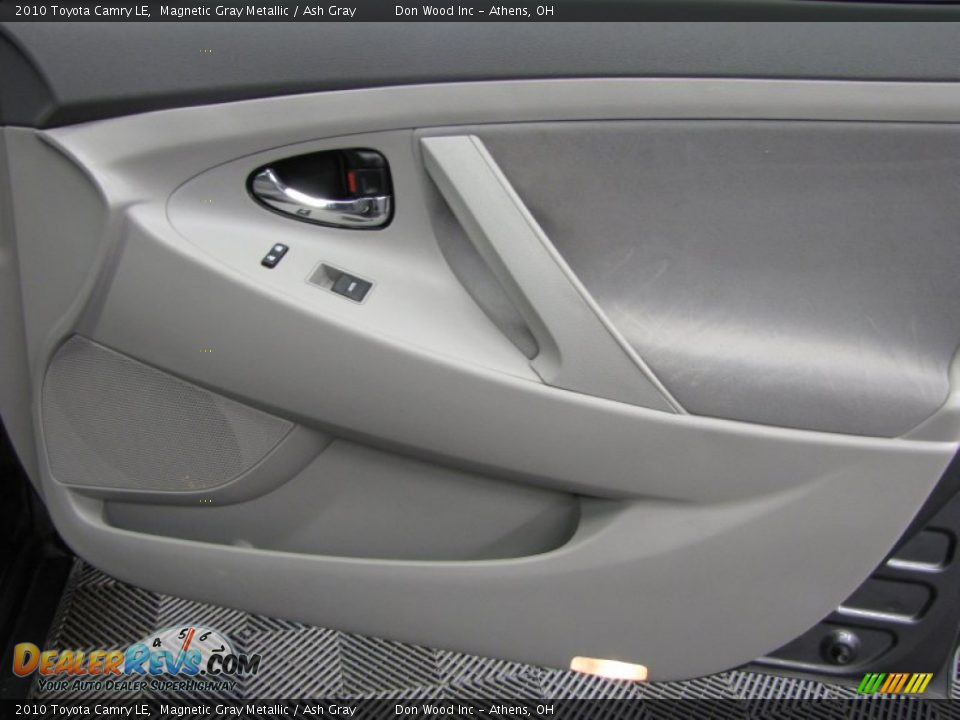 2010 Toyota Camry LE Magnetic Gray Metallic / Ash Gray Photo #14