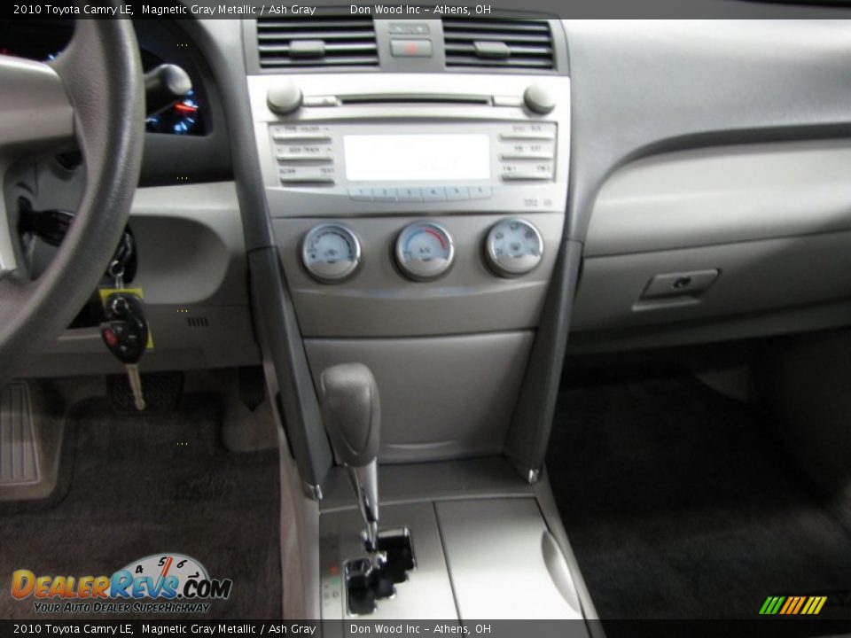 2010 Toyota Camry LE Magnetic Gray Metallic / Ash Gray Photo #23