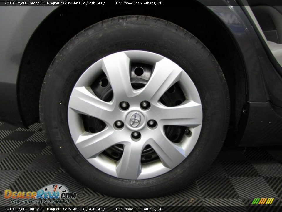 2010 Toyota Camry LE Magnetic Gray Metallic / Ash Gray Photo #27