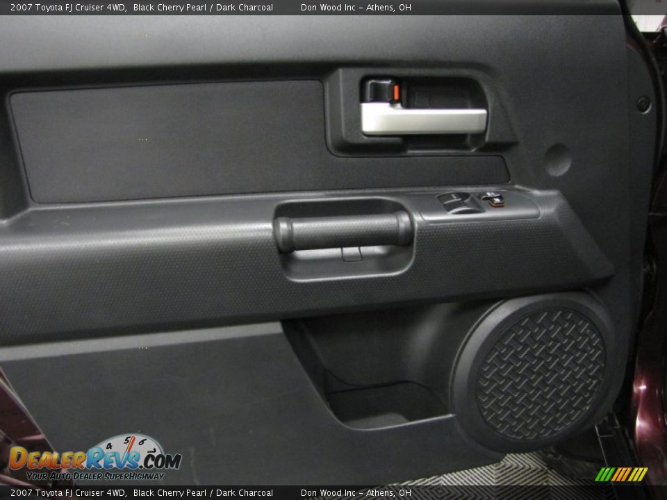 2007 Toyota FJ Cruiser 4WD Black Cherry Pearl / Dark Charcoal Photo #11