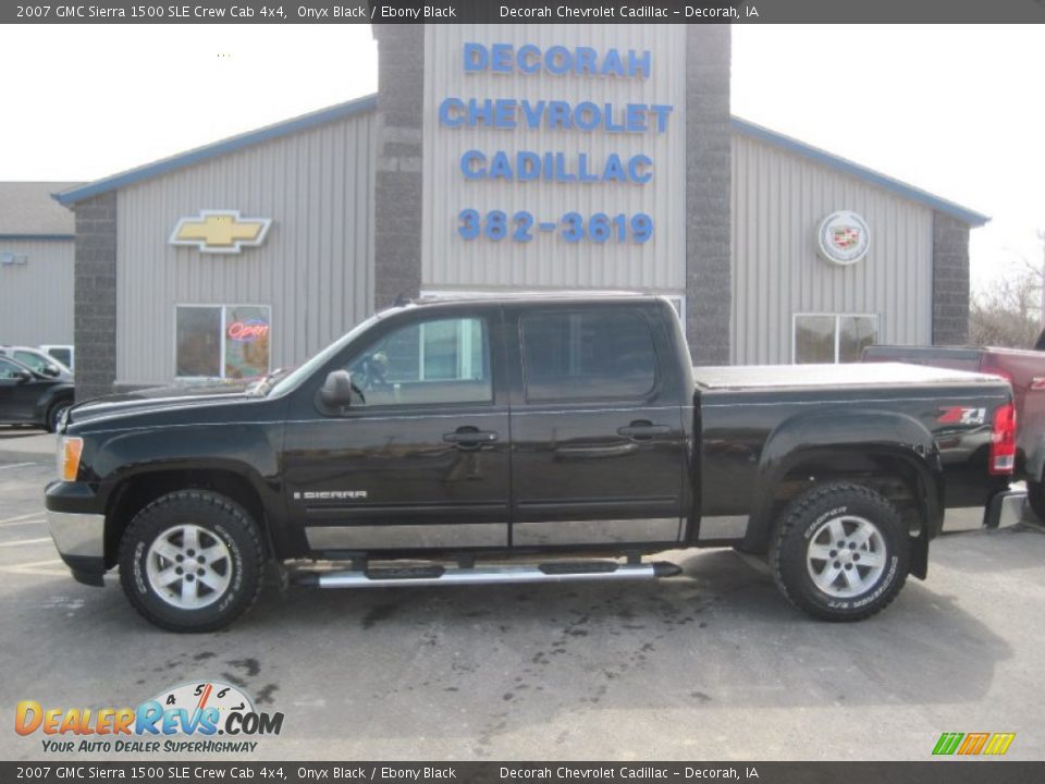 2007 GMC Sierra 1500 SLE Crew Cab 4x4 Onyx Black / Ebony Black Photo #1