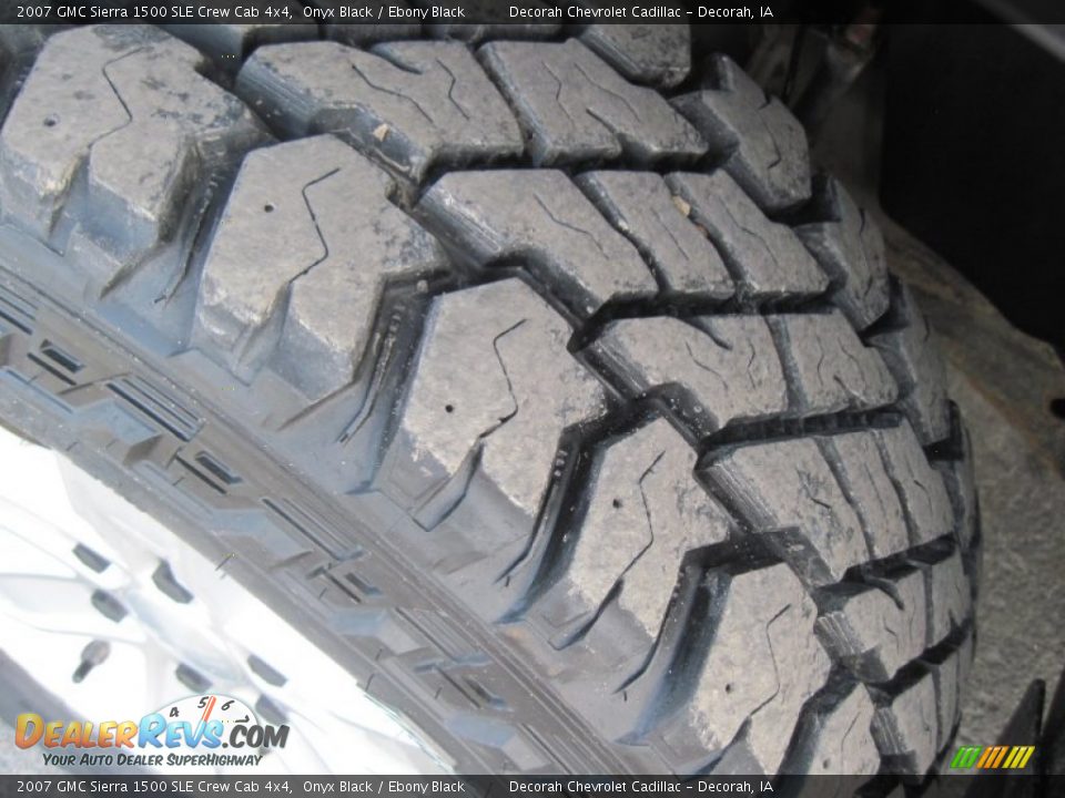2007 GMC Sierra 1500 SLE Crew Cab 4x4 Onyx Black / Ebony Black Photo #8