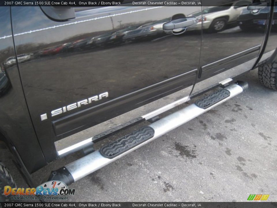 2007 GMC Sierra 1500 SLE Crew Cab 4x4 Onyx Black / Ebony Black Photo #9
