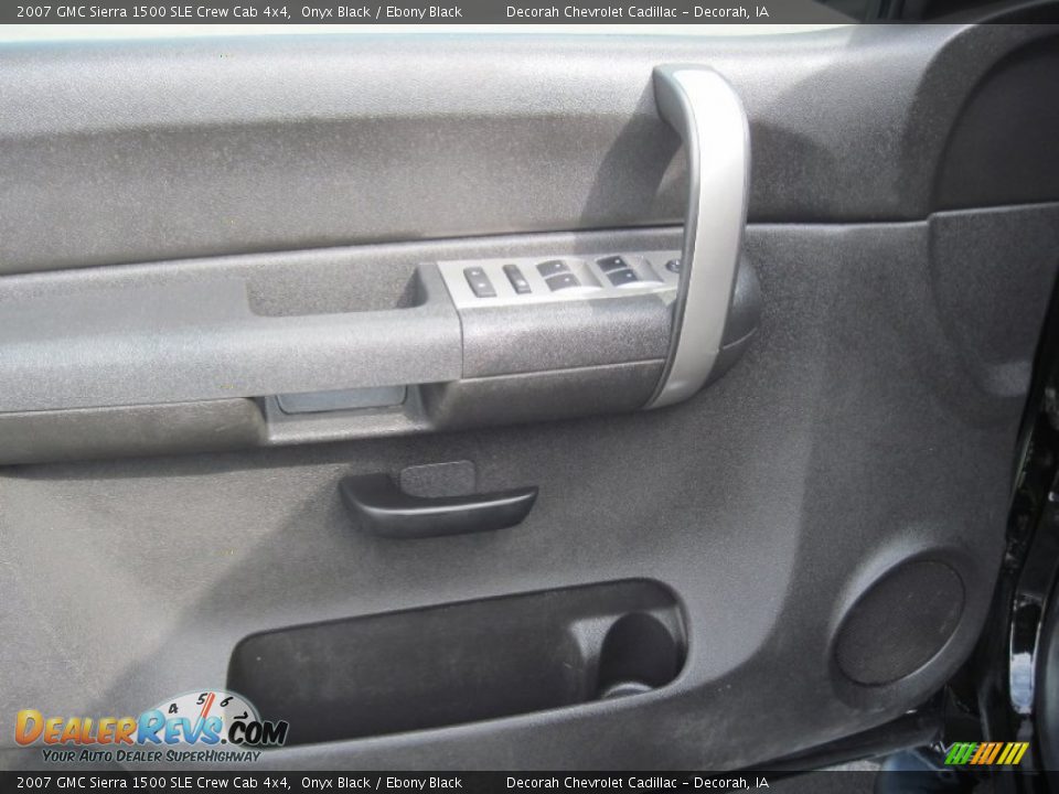 2007 GMC Sierra 1500 SLE Crew Cab 4x4 Onyx Black / Ebony Black Photo #13